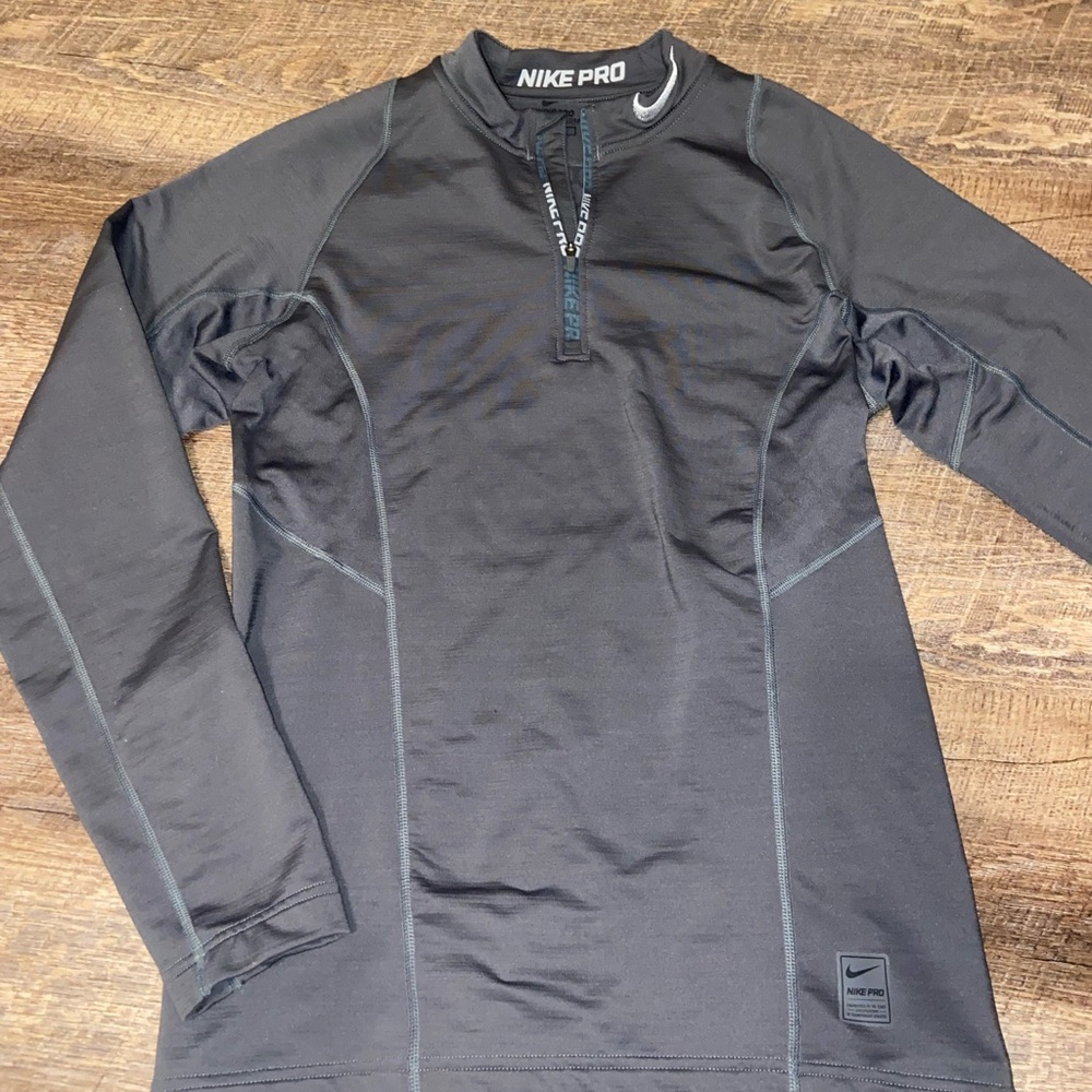 Nike Pro Quarter Zip Running Top